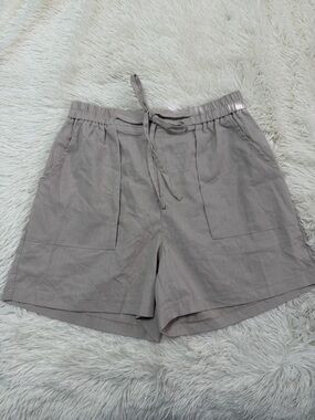 Women's Drawstring Shorts in Taupe